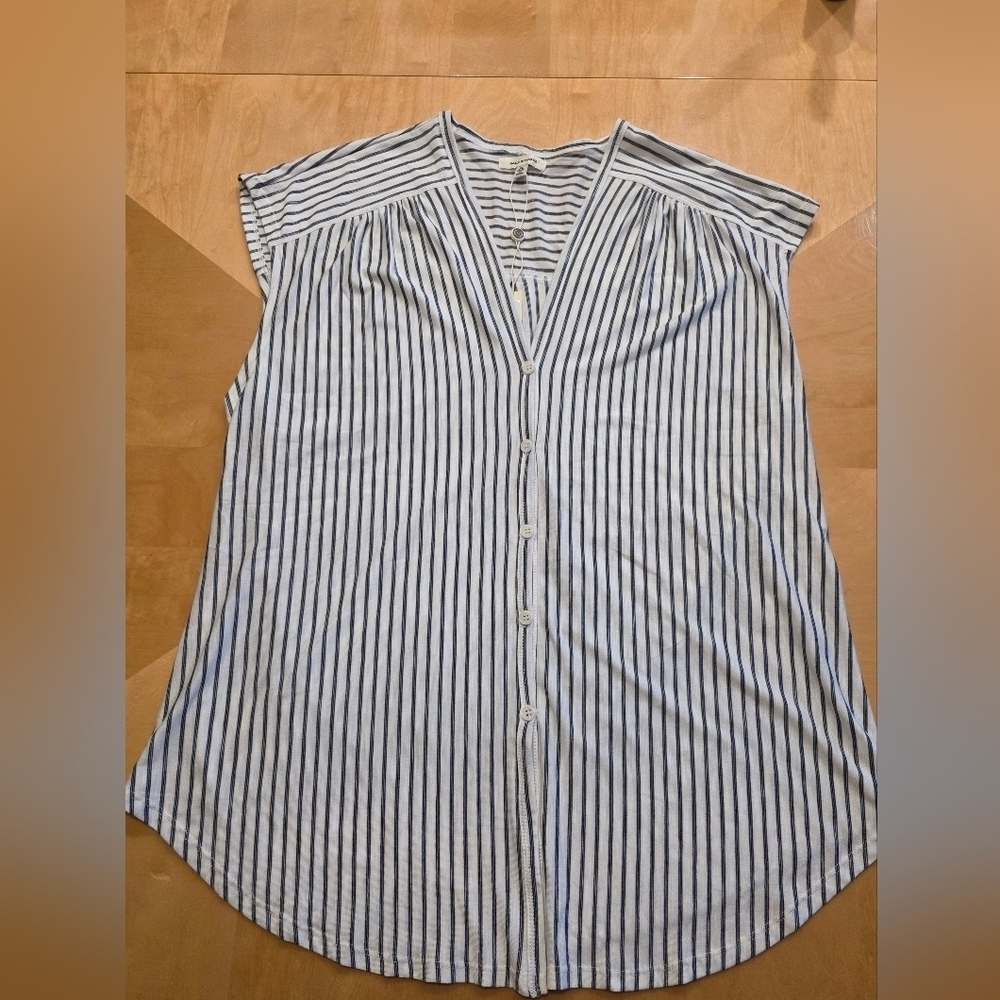 Max Studio -Striped Button-Down Women's Tunic Top. Size XL. NWT